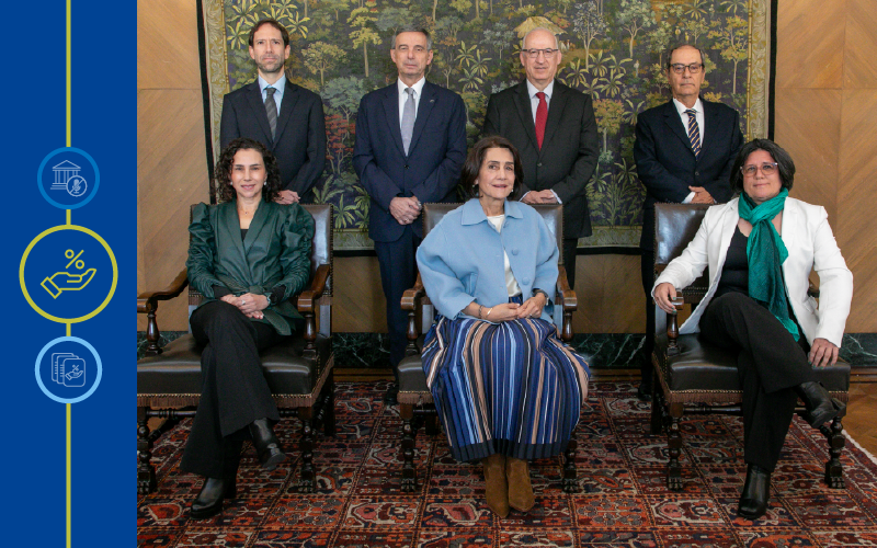 Fotografía de la Junta Directiva del Banco de la República